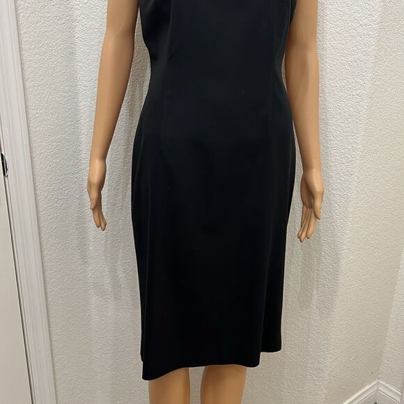 Sphirea Woman’s Dress Sz 8 Black Short Sleeve VNeck Silky Midi Zipper Back - Picture 5 of 10